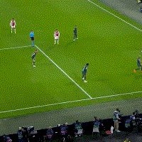 【欧冠】萨拉赫传射 努涅斯破门 利物浦3比0胜出线